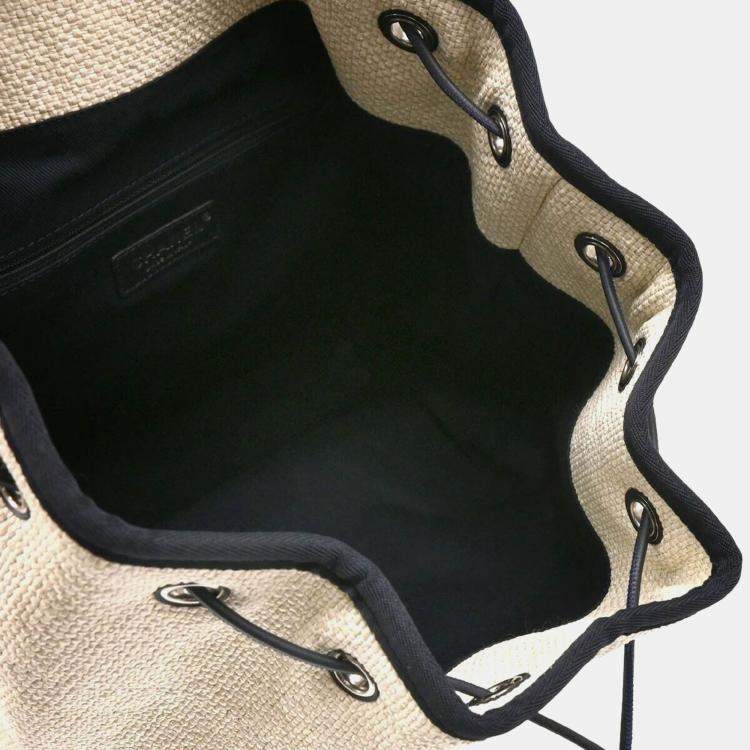 Pre Owned Chanel White Straw Deauville Backpack