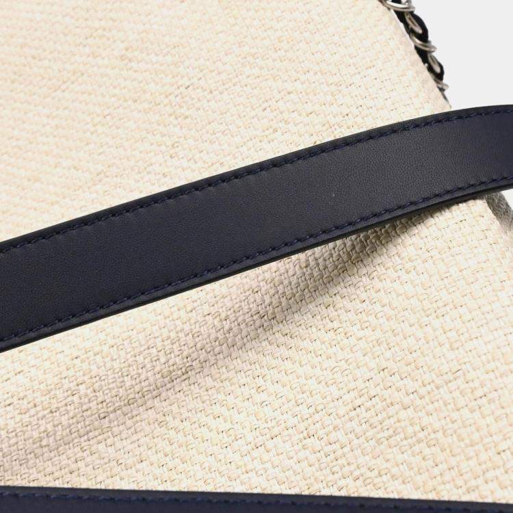 Pre Owned Chanel White Straw Deauville Backpack