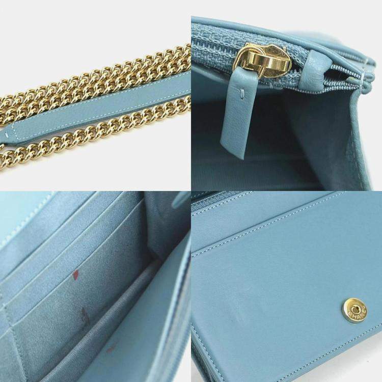 Pre Owned Chanel Caviar Leather Boy Wallet On Chain