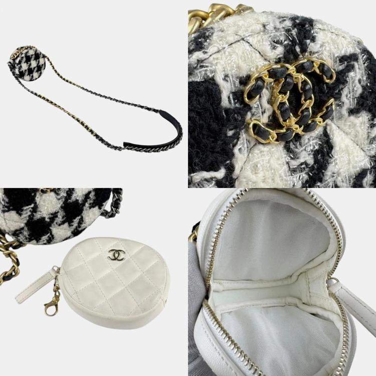Pre Owned Chanel Black Off-White Tweed Shoulder Bag