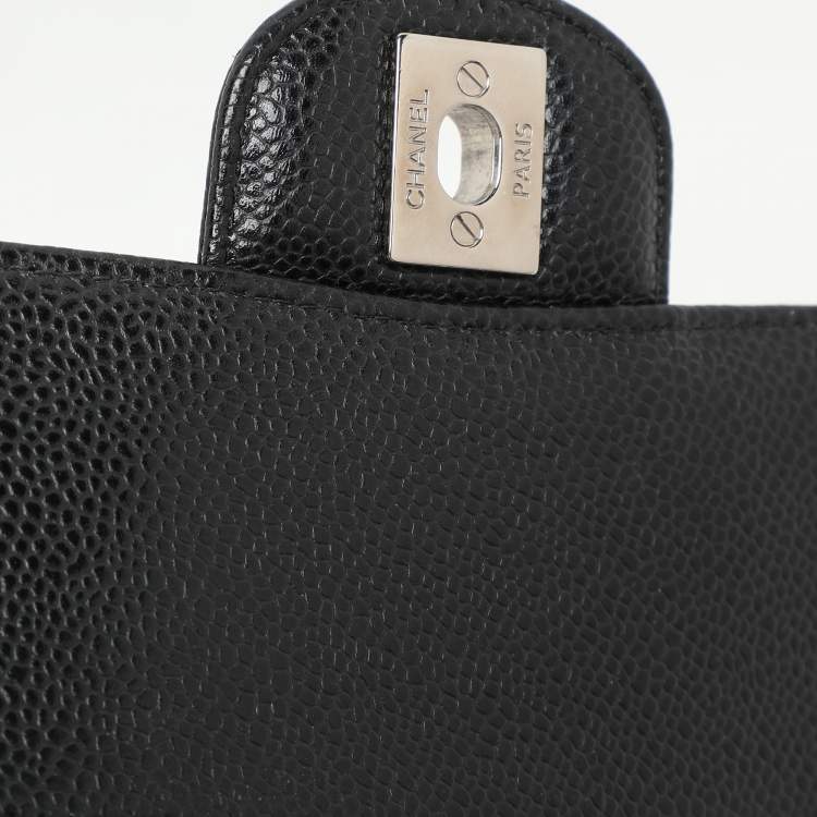 Pre Owned Chanel Black Quilted Caviar Leather Medium Classic Double Flap Bag
