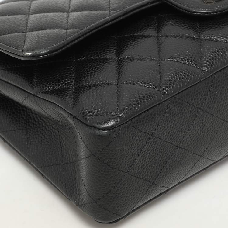 Pre Owned Chanel Black Quilted Caviar Leather Medium Classic Double Flap Bag