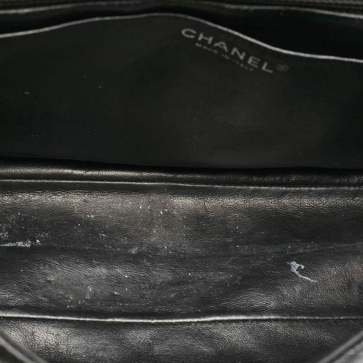 Pre Owned Chanel Black Quilted Caviar Leather Jumbo Classic Single Flap Bag