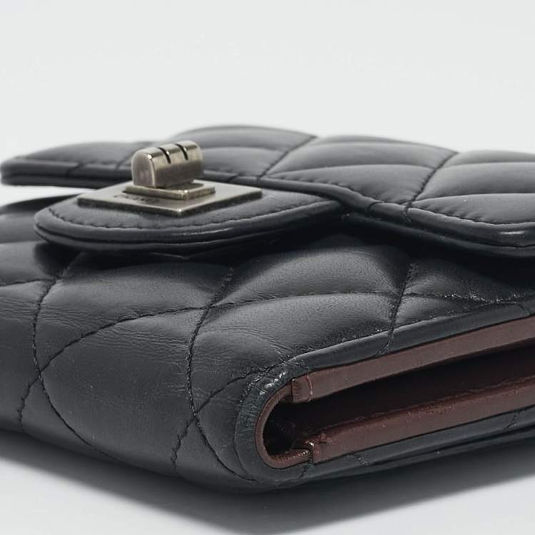 Pre Owned Chanel Black Quilted Leather Reissue Compact Wallet