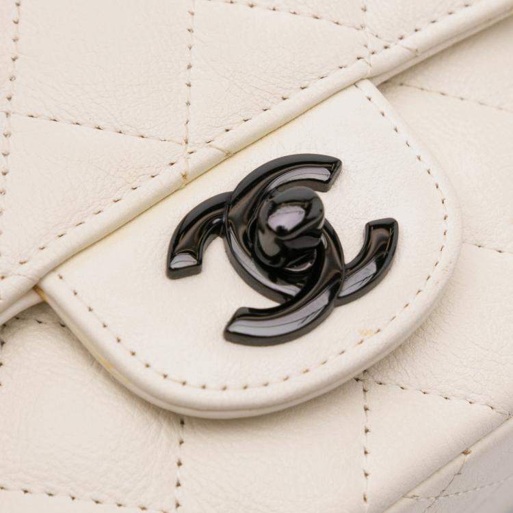 Pre Owned Chanel Ivory Leather Mini Square Classic Single Flap Bag