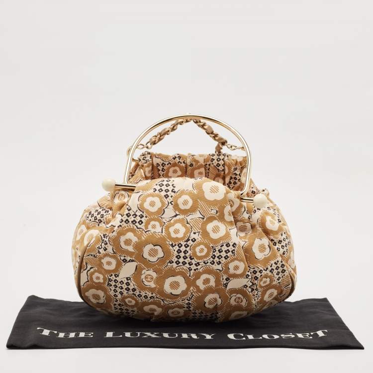 Pre Owned Chanel Beige Camellia Print Canvas CC Metal Handle Hobo