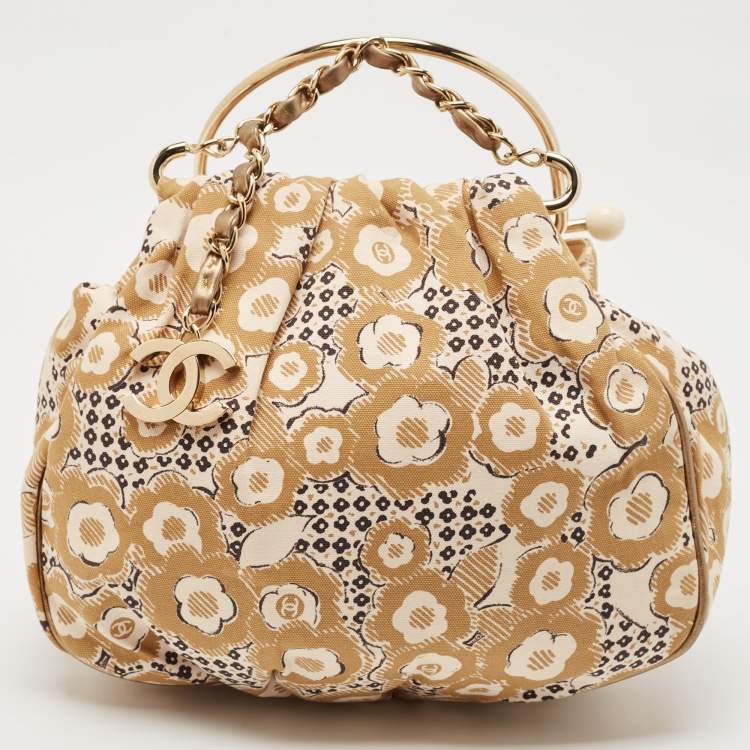 Pre Owned Chanel Beige Camellia Print Canvas CC Metal Handle Hobo