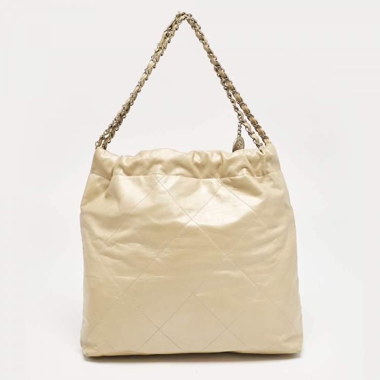 Pre Owned Chanel Cream Quilted Leather 22 Bag