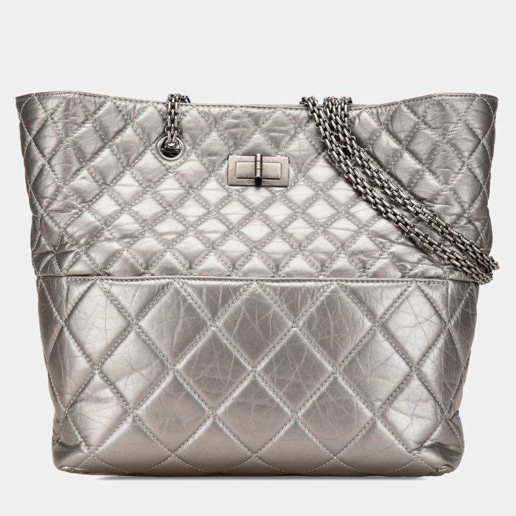 Pre Owned Chanel Silver Reissue 2.55 Quilted Aged Calfskin Tote Bag