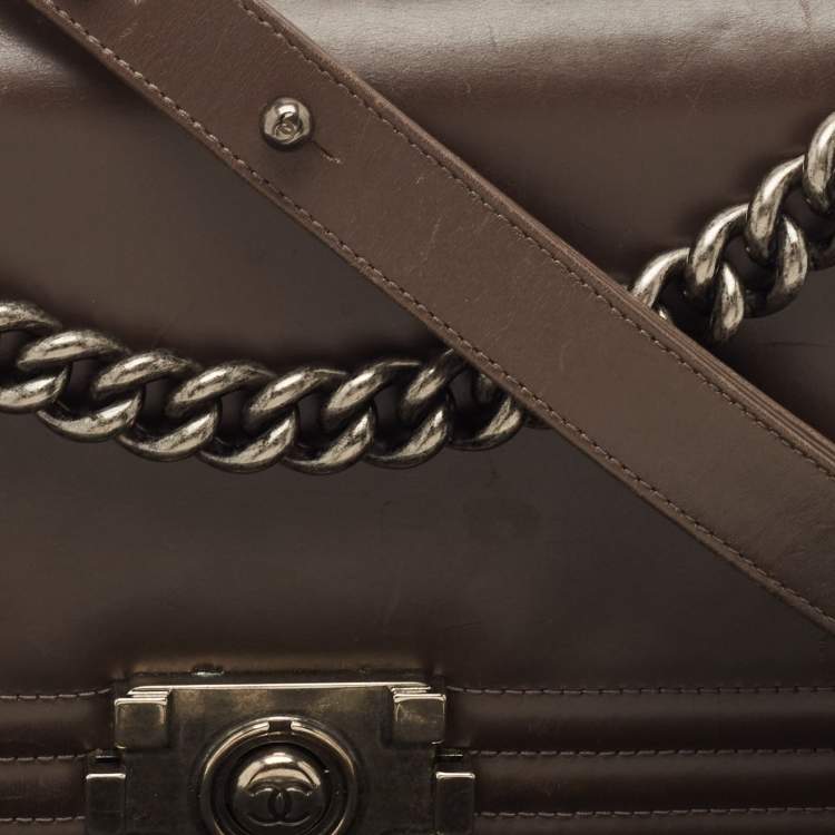 Pre Owned Chanel Dark Beige Glazed Leather Medium Boy Flap Bag