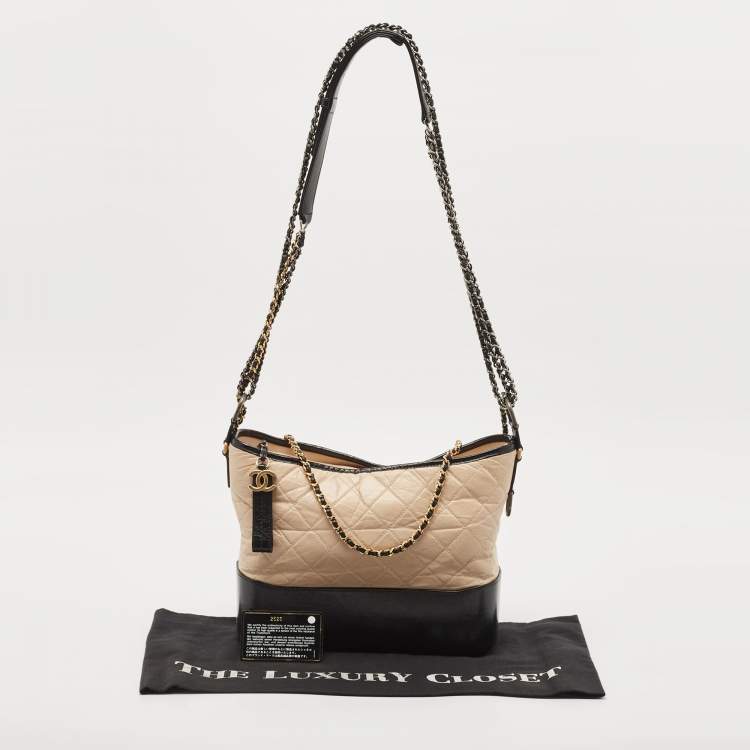 Pre Owned Chanel Beige/Black Quilted Aged Leather Medium Gabrielle Hobo