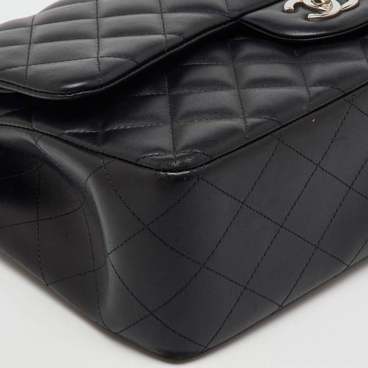 Pre Owned Chanel Black Quilted Leather Large Classic Double Flap Bag