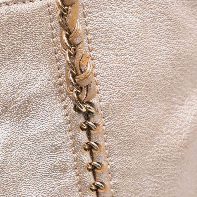 Pre Owned Chanel Gold Metallic Goatskin Luxe Ligne Tote