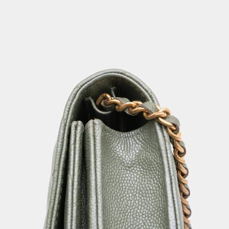 Pre Owned Quilted Caviar Square Wallet on Chain