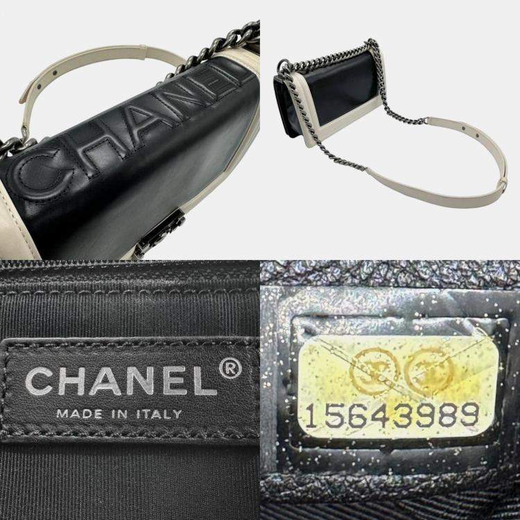 Pre Owned Chanel Black/Off-White Leather  Boy Shoulder Bag 