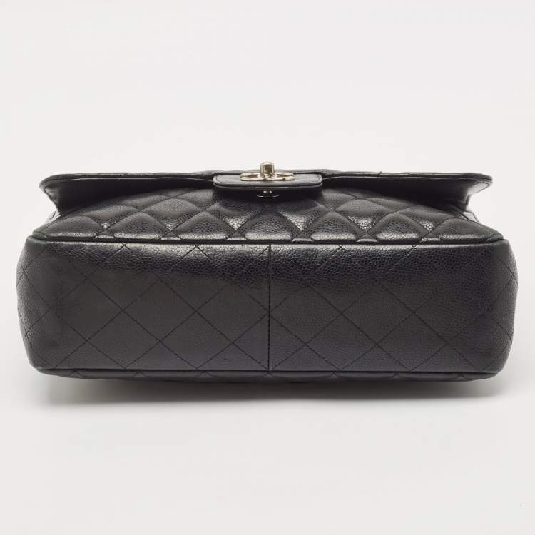 Pre Owned Chanel Black Quilted Caviar Leather Jumbo Classic Single Flap Bag