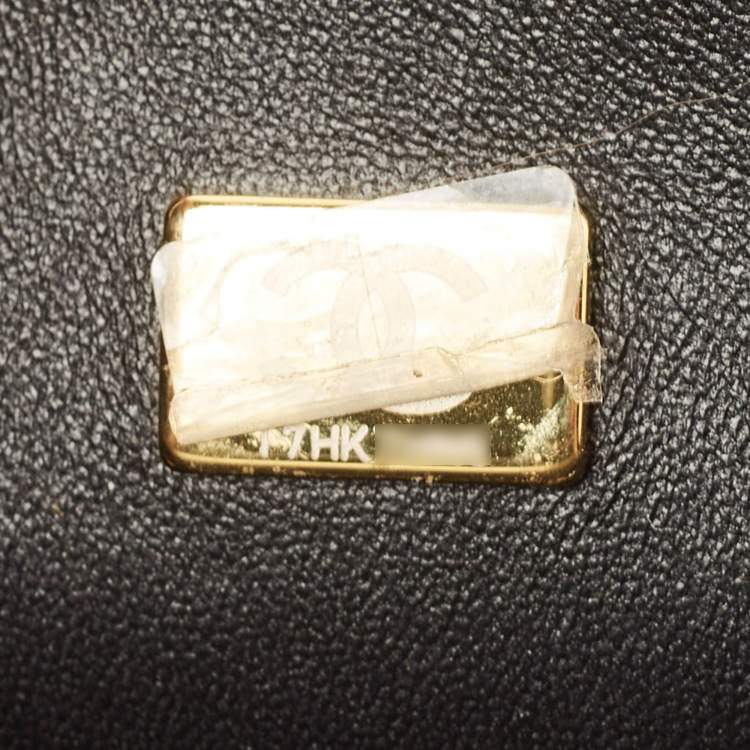 Pre Owned Chanel Black Quilted Caviar Leather Small Chain Around Boy Flap Bag