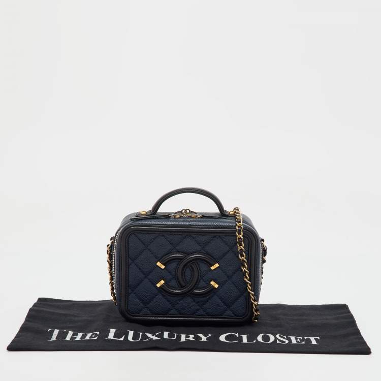 Pre Owned Chanel Navy Blue/Black Quilted Caviar Leather Small CC Filigree Vanity Case Bag