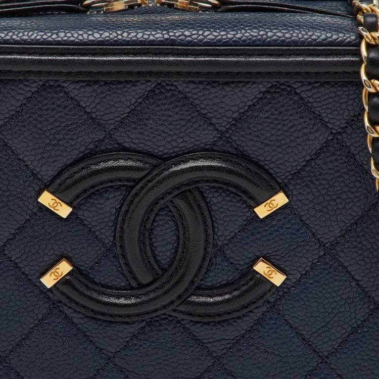 Pre Owned Chanel Navy Blue/Black Quilted Caviar Leather Small CC Filigree Vanity Case Bag