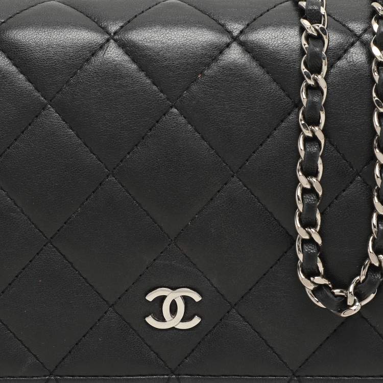 Pre Owned Chanel Black Quilted Leather WOC Bag
