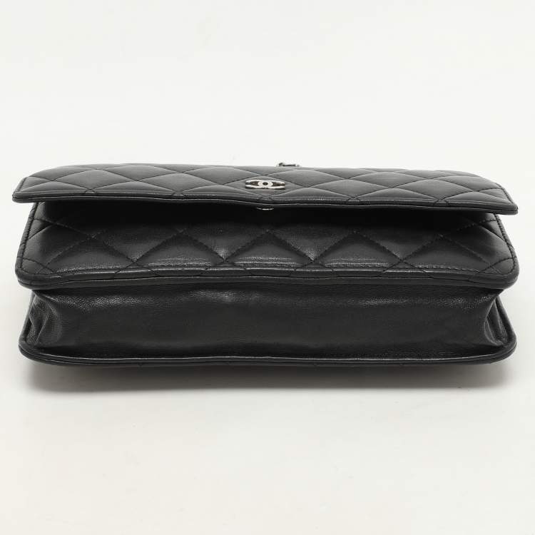 Pre Owned Chanel Black Quilted Leather WOC Bag