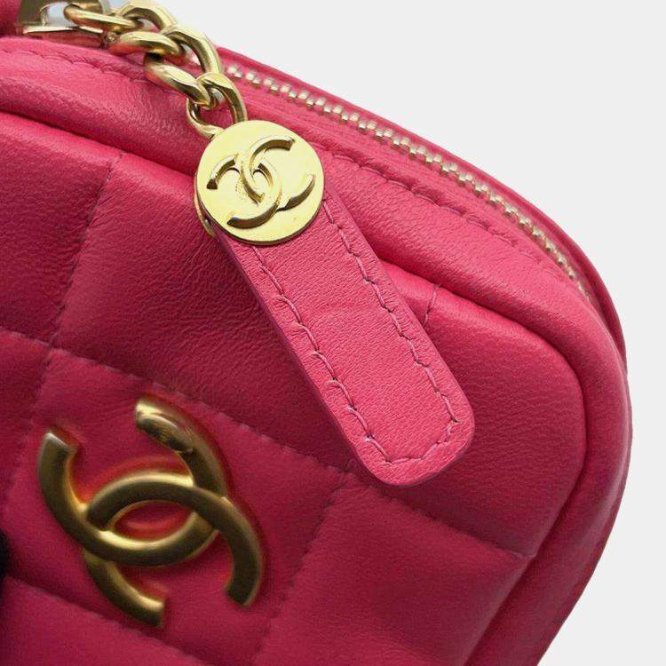 Pre Owned Chanel Pink Lambskin CC Logo Chain Shoulder Bag
