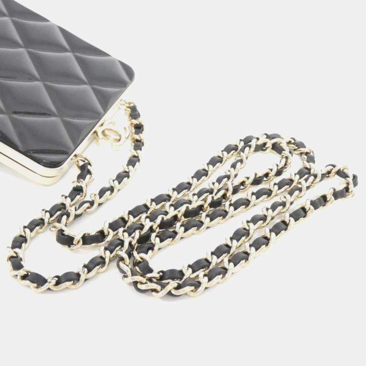Pre Owned Chanel Black Quilted Lambskin Chain Clutch
