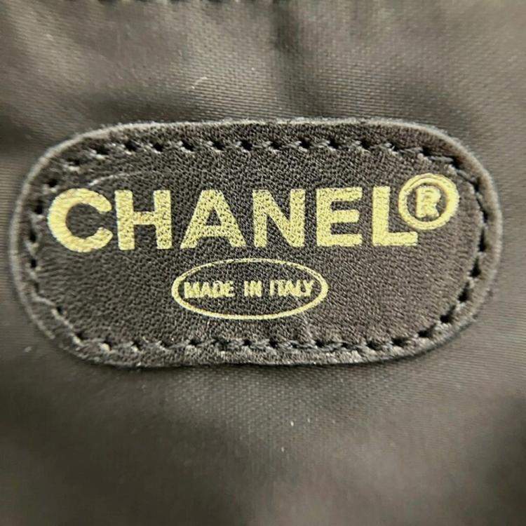 Pre Owned Chanel Black Caviar Leather Chain Tote Bag