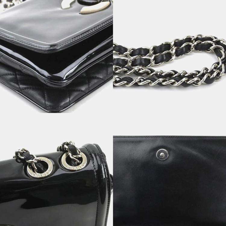 Pre Owned Chanel Black Patent Leather Shoulder Bag