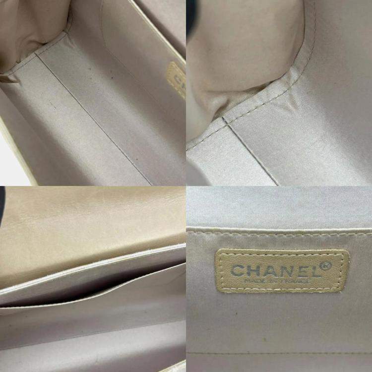 Pre Owned Chanel Pink and Beige Nylon Travel Line Flap Chain Shoulder Bag