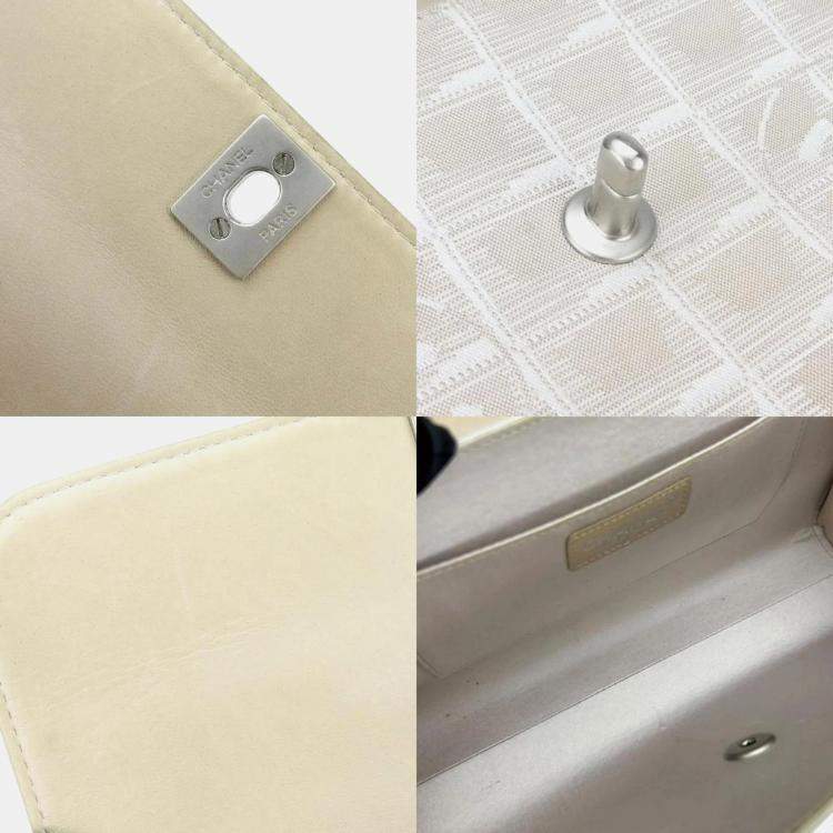Pre Owned Chanel Pink and Beige Nylon Travel Line Flap Chain Shoulder Bag
