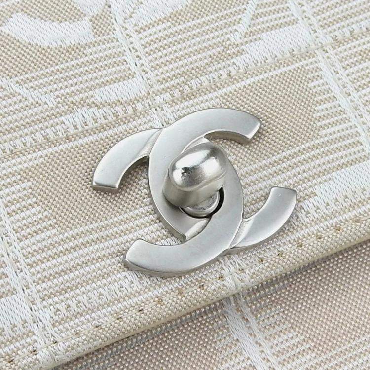 Pre Owned Chanel Pink and Beige Nylon Travel Line Flap Chain Shoulder Bag