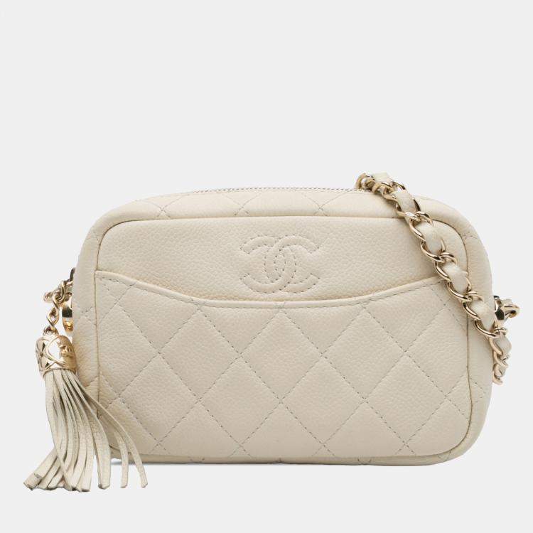 Pre Owned Chanel White Small CC Flat Quilted Caviar Camera Bag