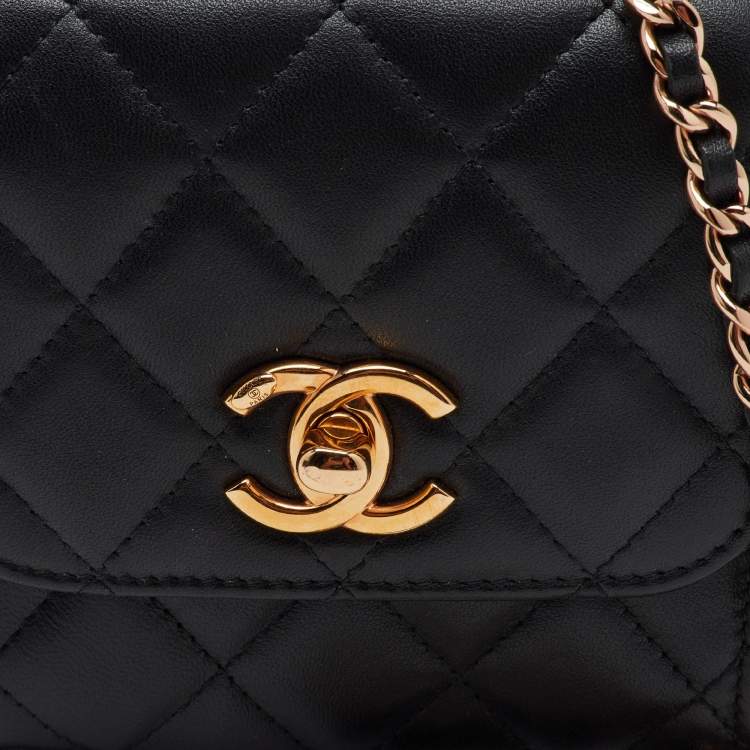 Pre Owned Chanel Black Quilted Leather Mini Trendy CC Chain Clutch Bag