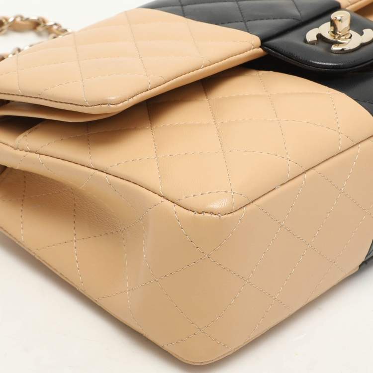 Pre Owned Chanel Beige/Black Quilted Leather Medium Bicolor Classic Double Flap Bag