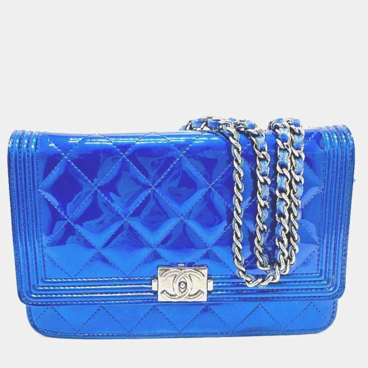 Pre Owned Chanel Metallic Blue Leather Boy Wallet On Chain