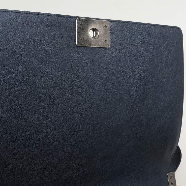 Pre Owned Chanel Blue Quilted Leather Large Boy Flap Bag