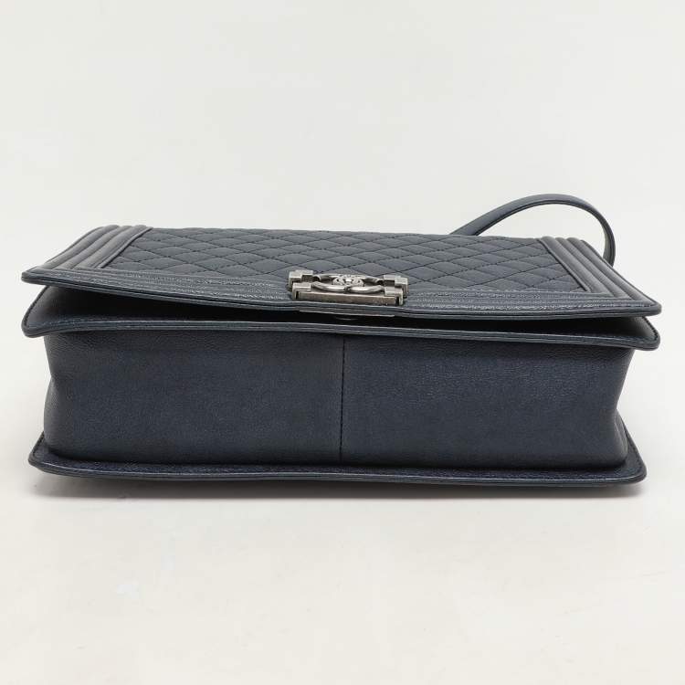 Pre Owned Chanel Blue Quilted Leather Large Boy Flap Bag