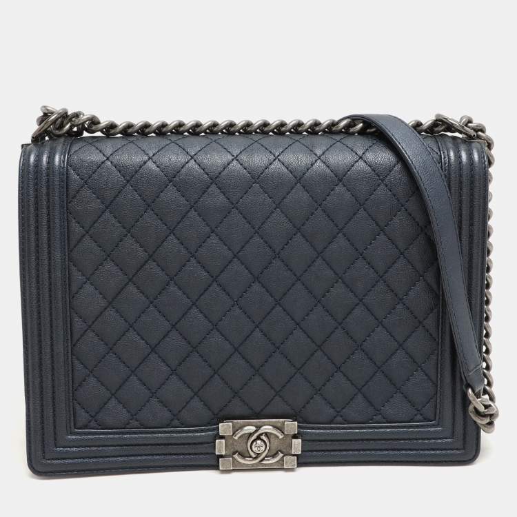 Pre Owned Chanel Blue Quilted Leather Large Boy Flap Bag