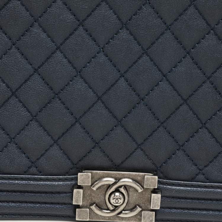 Pre Owned Chanel Blue Quilted Leather Large Boy Flap Bag