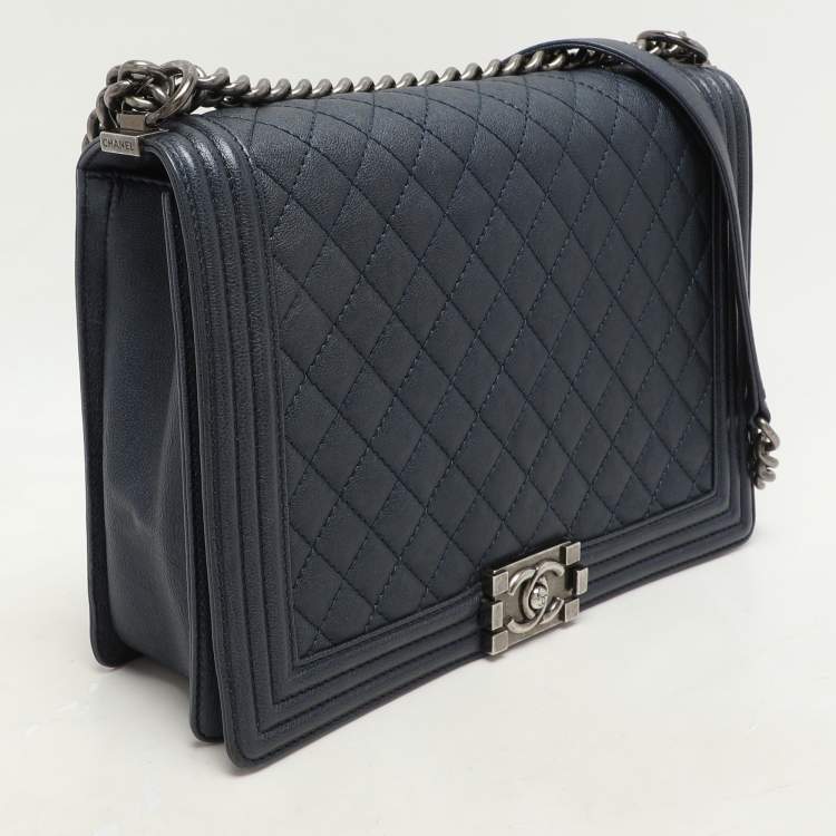 Pre Owned Chanel Blue Quilted Leather Large Boy Flap Bag