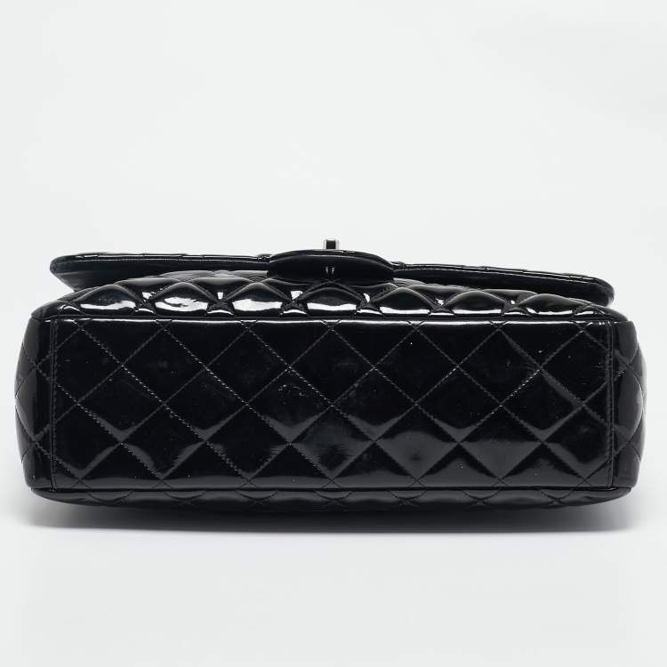 Pre Owned Chanel Black Quilted Patent Leather Maxi Classic Single Flap Bag