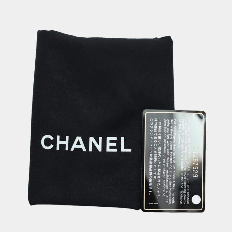 Pre Owned Chanel Red Quilted Lambskin Leather New Medium Boy Shoulder Bag