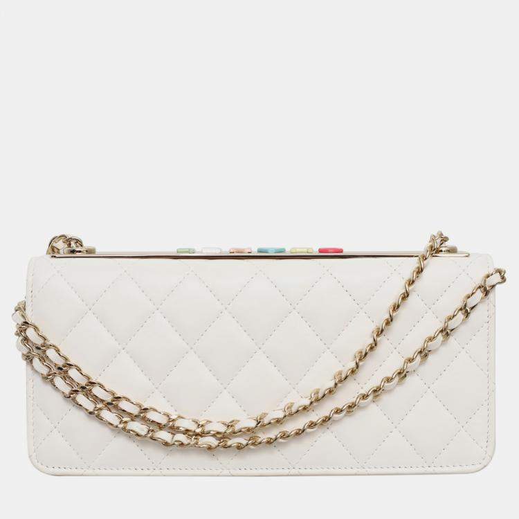 Pre Owned Chanel White Quilted Lambskin Leather CC Trendy Wallet on Chain