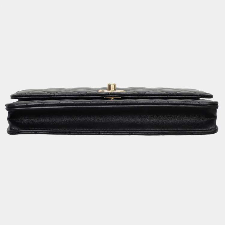 Pre Owned Chanel Black Quilted Lambskin Leather CC Trendy Wallet on Chain