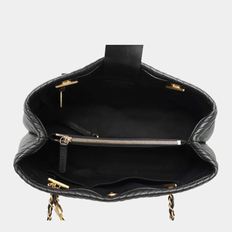 Pre Owned Chanel Black Chevron Leather CC Chain Surpique Shoulder Bag