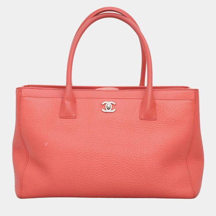 Pre Owned Chanel Peach Leather Executive Cerf Tote Bag