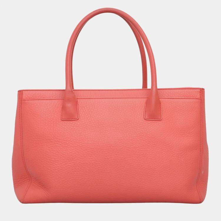 Pre Owned Chanel Peach Leather Executive Cerf Tote Bag