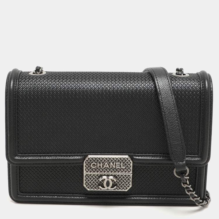 Pre Owned Chanel Black Leather Micro Retro Crossbody Bag