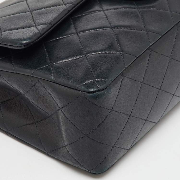 Pre Owned Chanel Black Quilted Leather Medium Classic Double Flap Bag